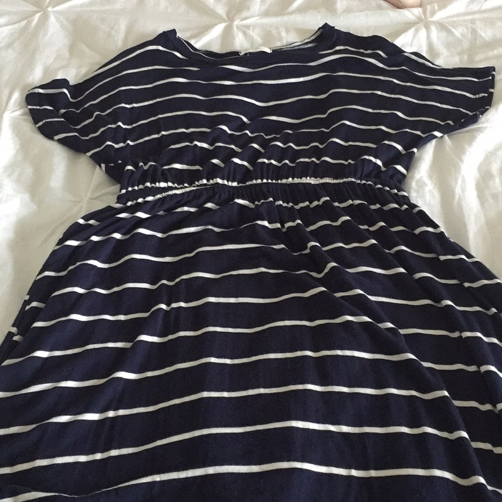 Women’s midi navy and white striped dress